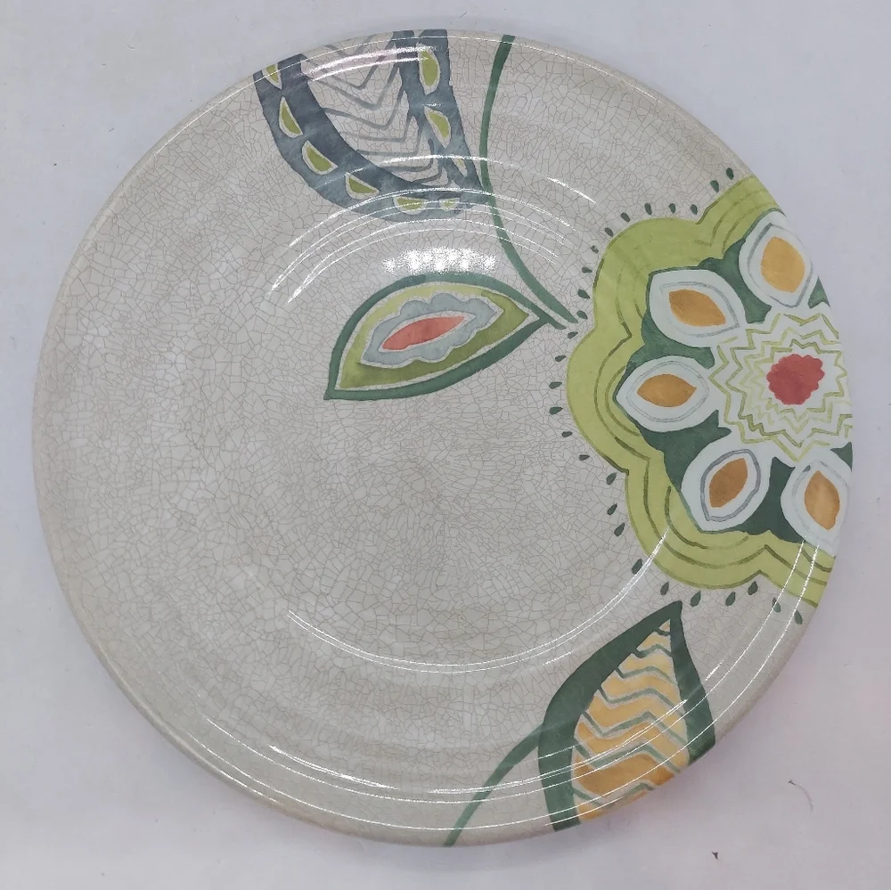 Crate and Barrel Melamine Salad Dessert Plate 8.5